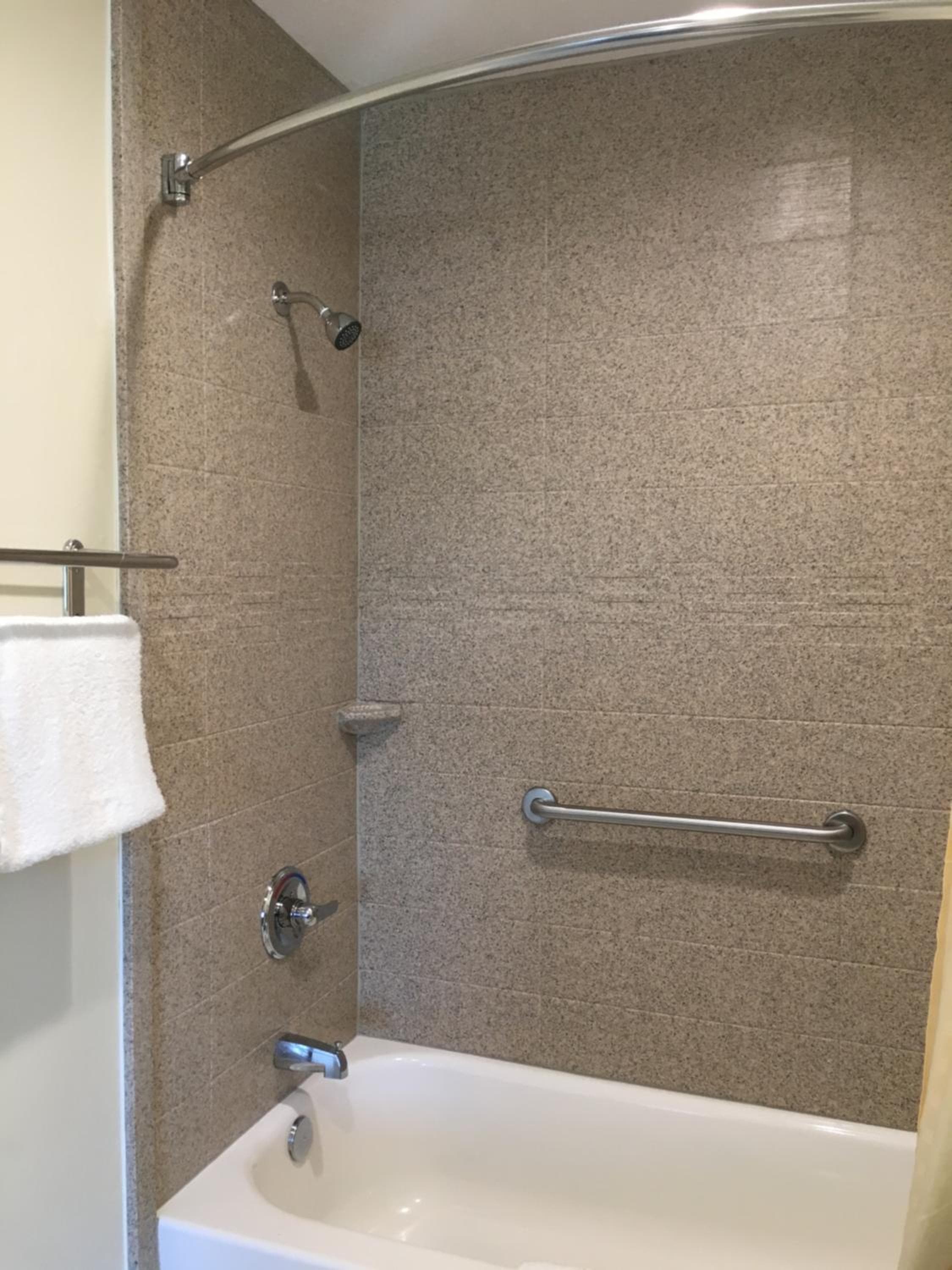 Simply Home Inn & Suites - Riverside