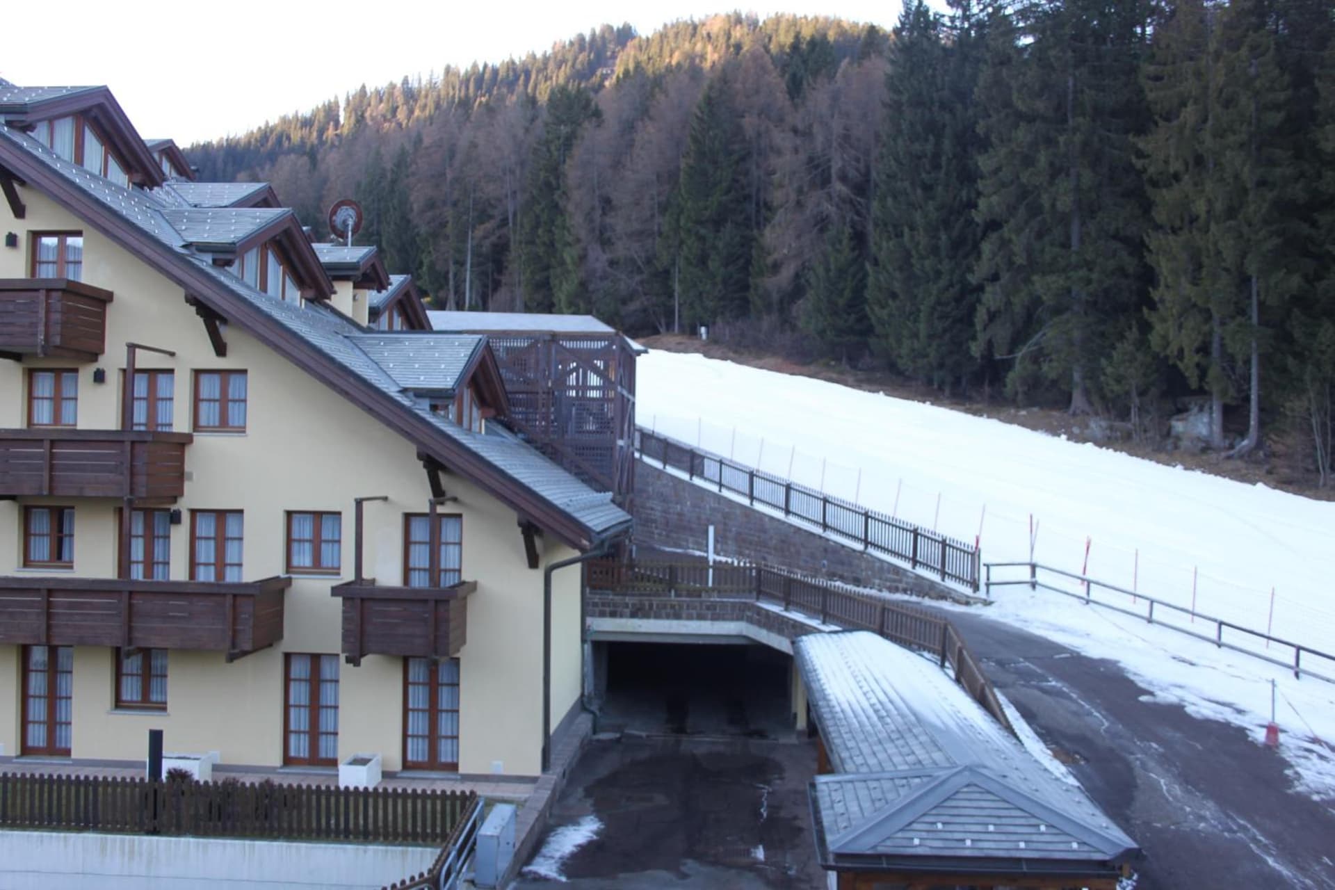 Nevesole Folgarida Resort Aparthotel