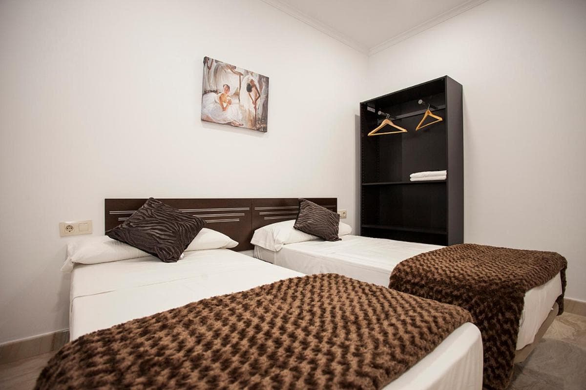 Hostal Rincón de Sol - Puerta del Sol - Self Check-in