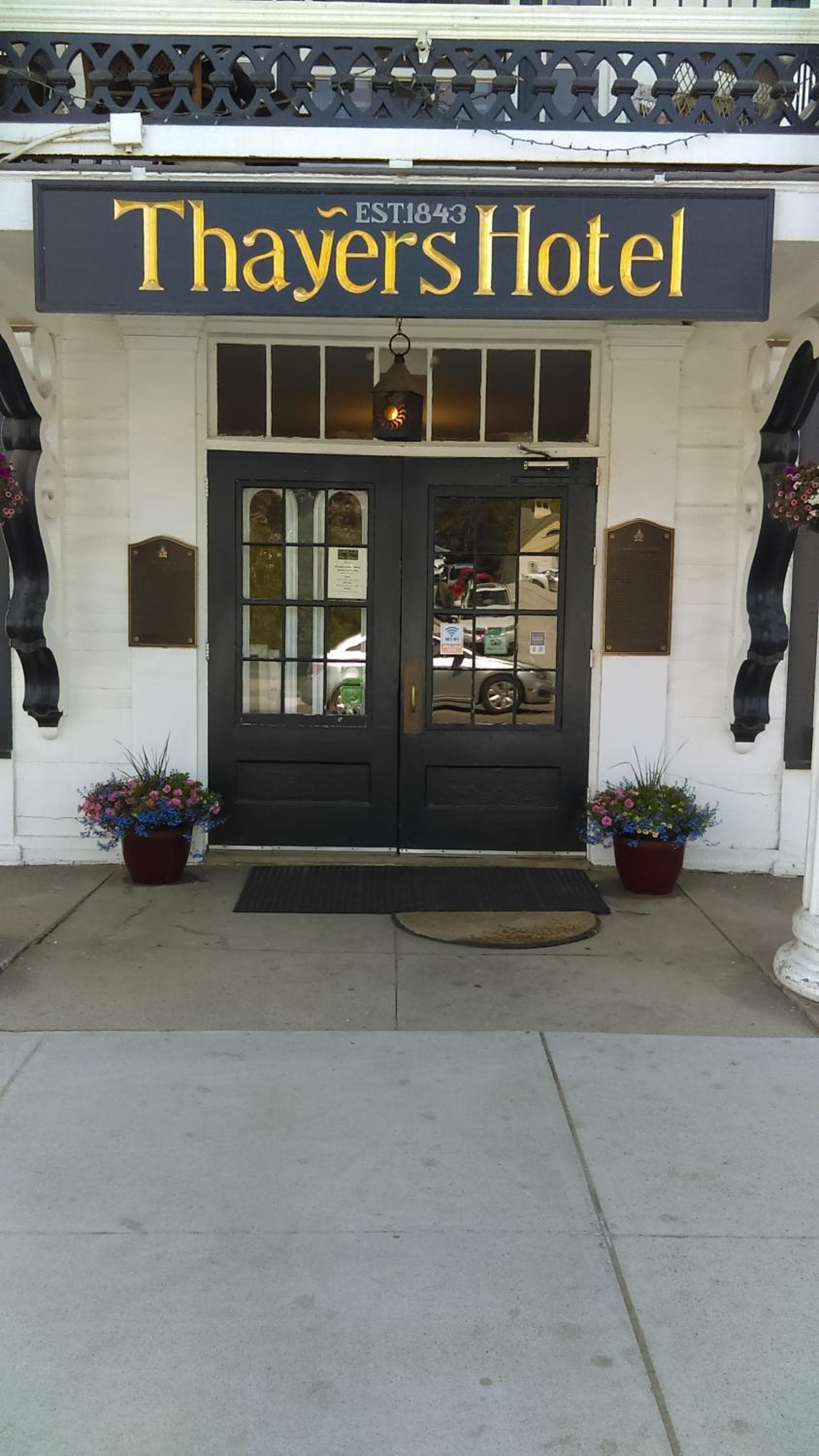 Thayers Inn