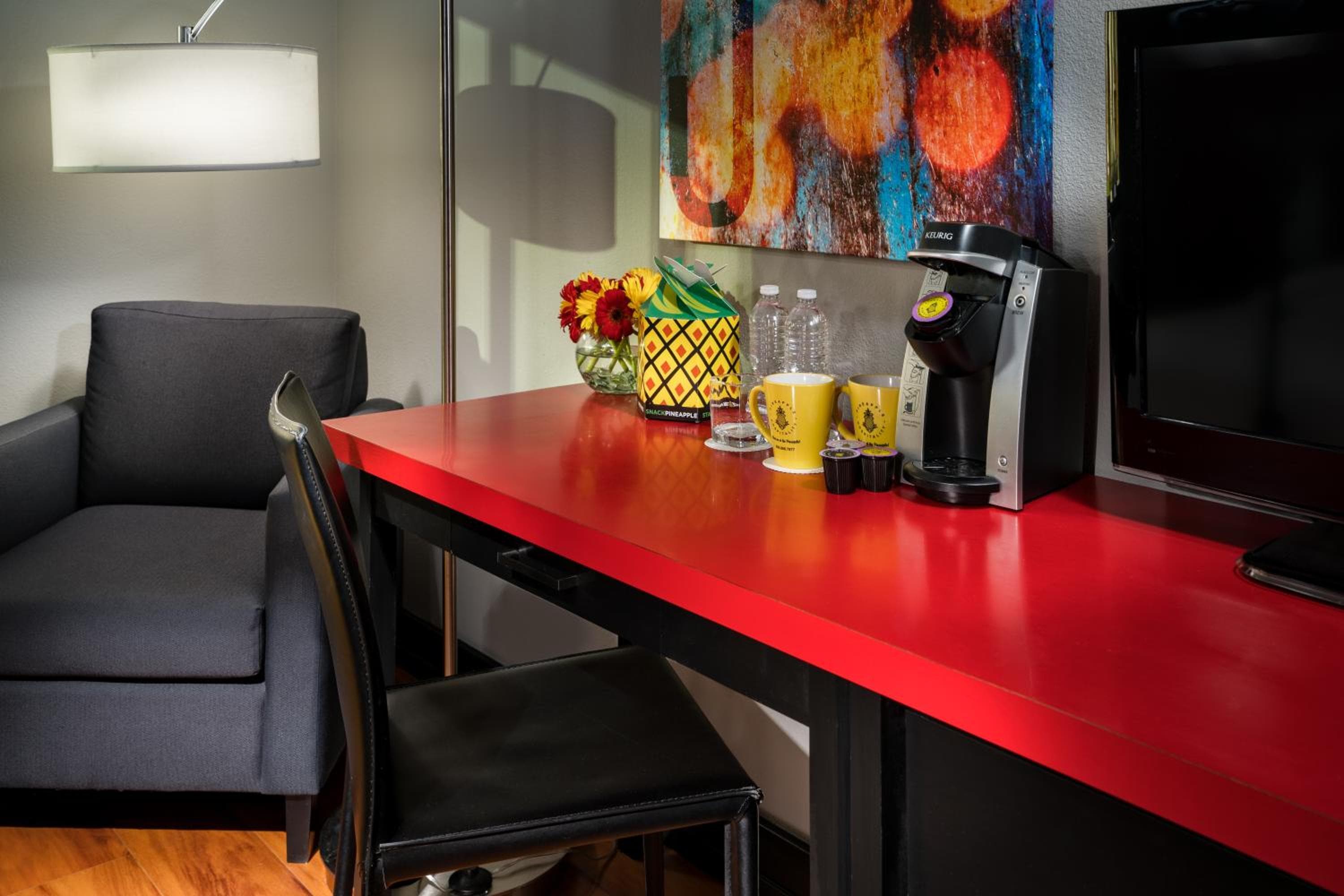 Staypineapple, Hotel FIVE, Downtown Seattle