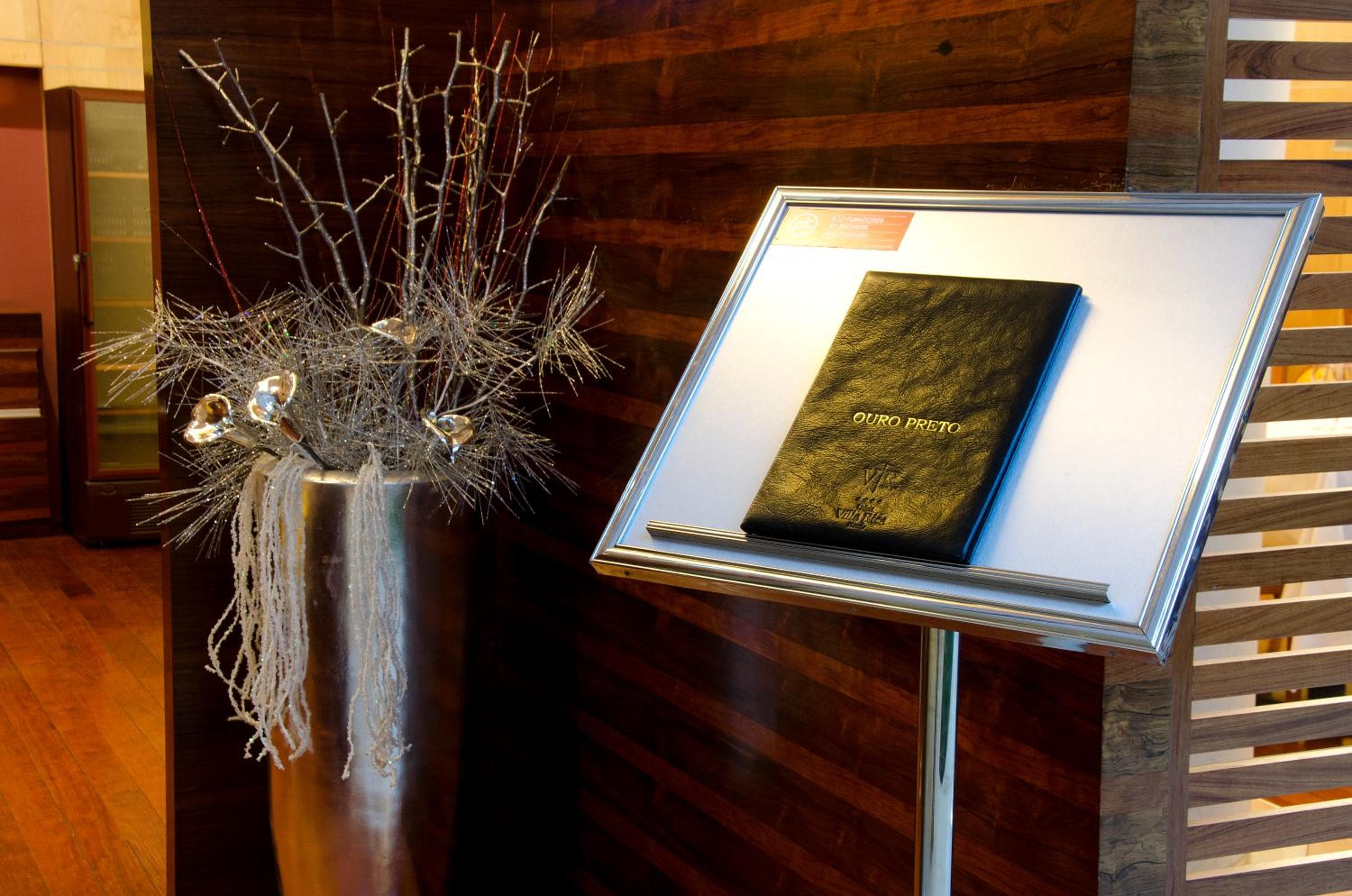 VIP Executive Entrecampos Hotel & Conference