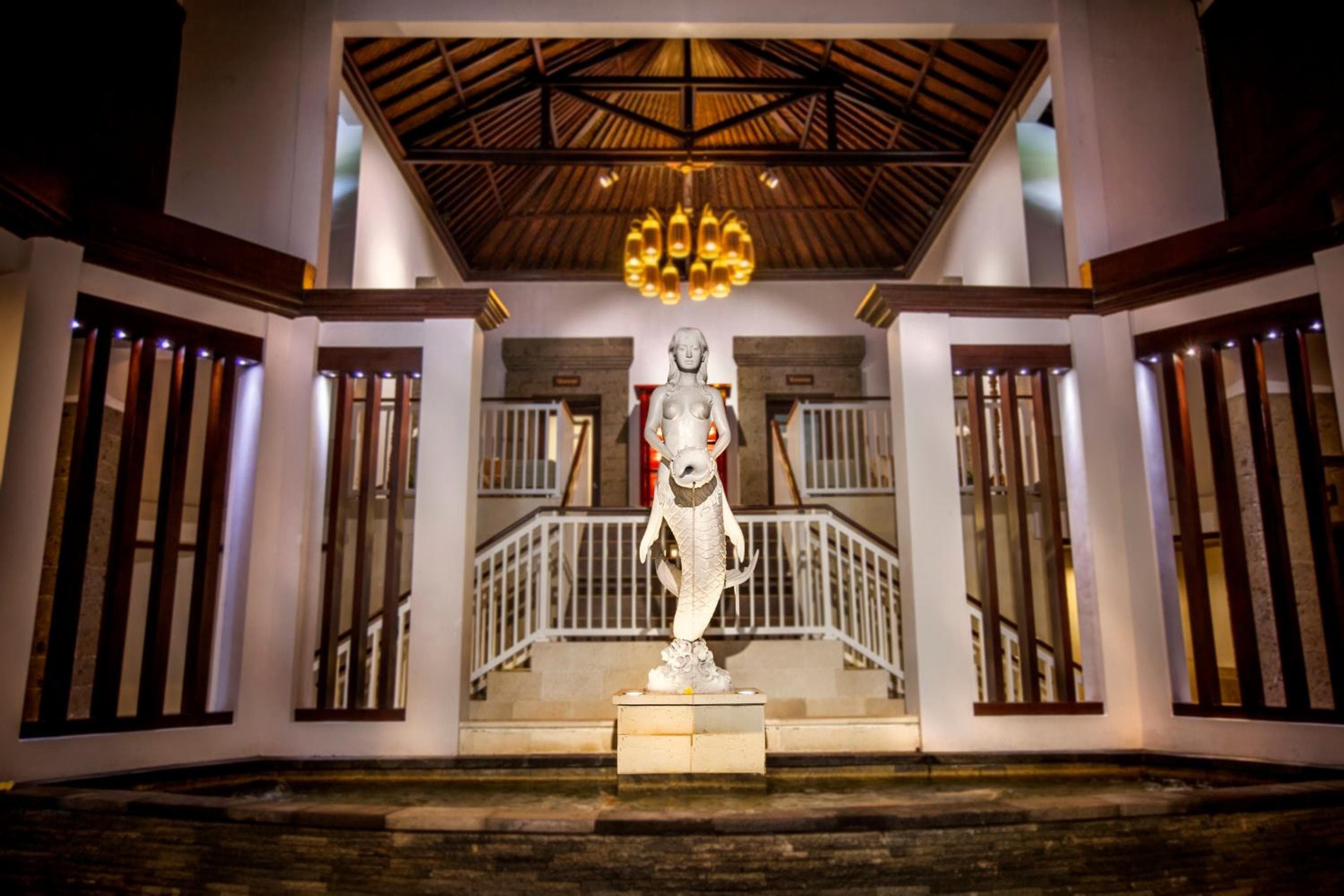 Puri Santrian Beach Resort And Spa
