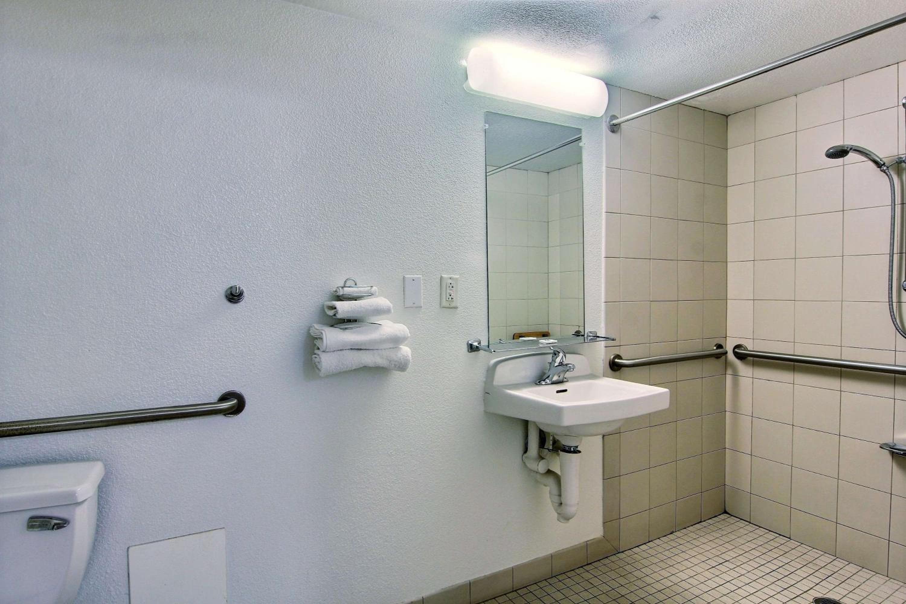 Motel 6-Austin, TX - North Central