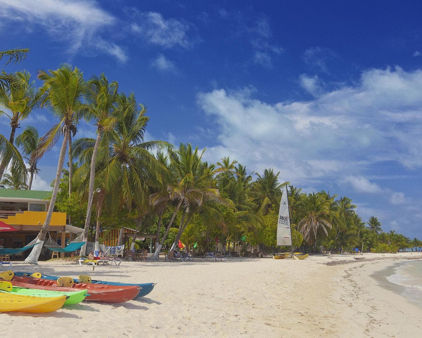 Hotel Cocoplum Beach