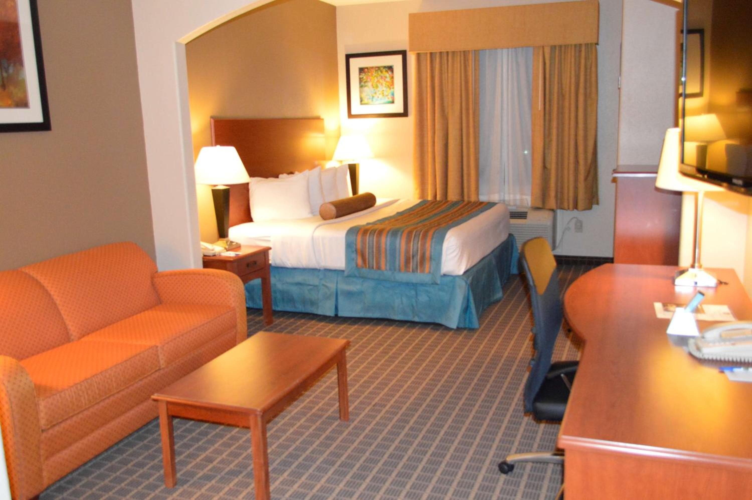 Best Western Orange Inn & Suites