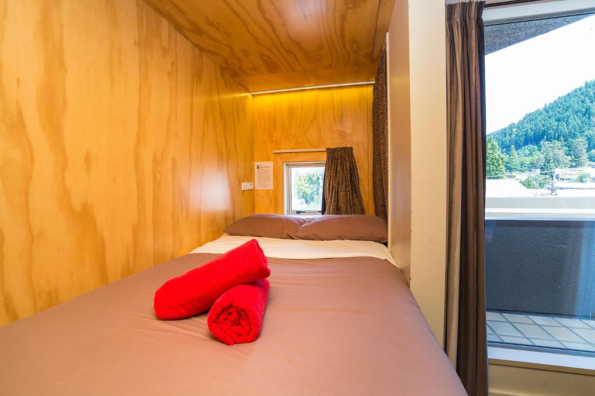 Tahuna Pod Hostel
