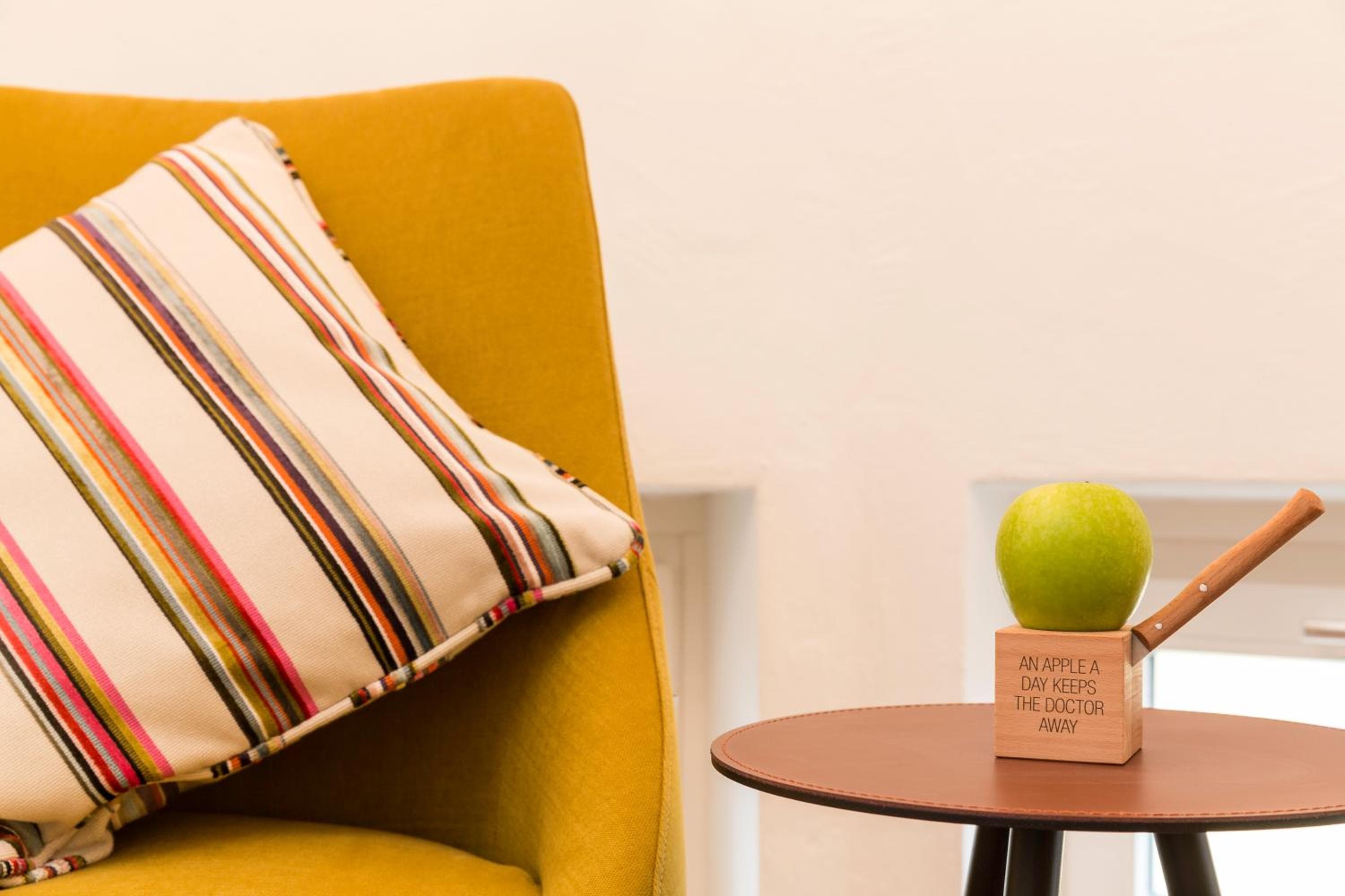 PLATZHIRSCH ZÜRICH - Downtown Boutique Hotel & Sushi Lounge