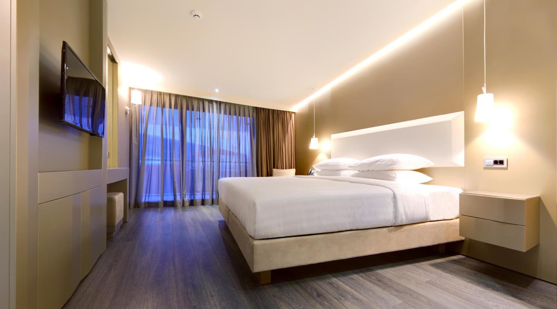 SAZ City Life Boutique Hotel