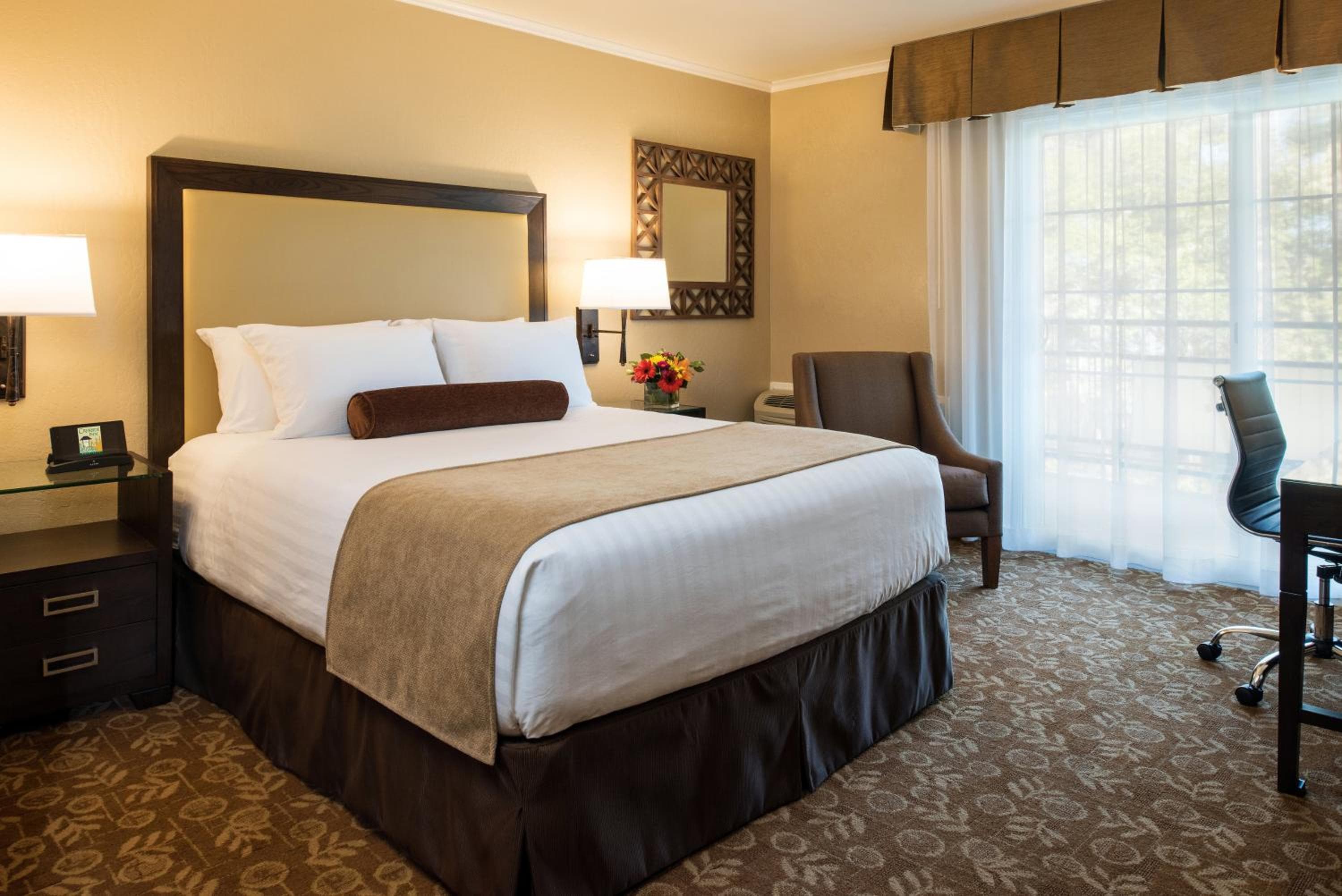 The Creekside Inn