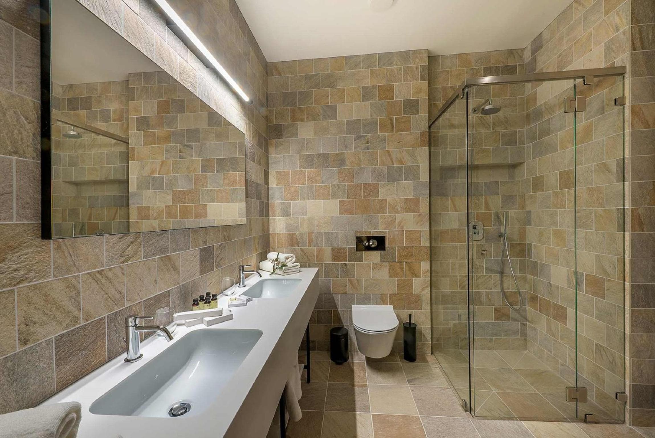 Artagonist Art Hotel