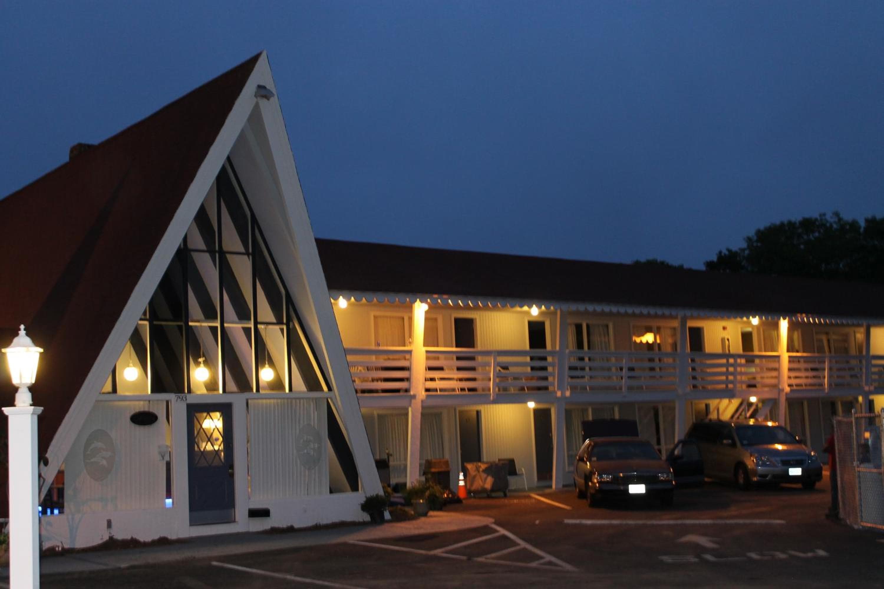 Cape Shore Inn