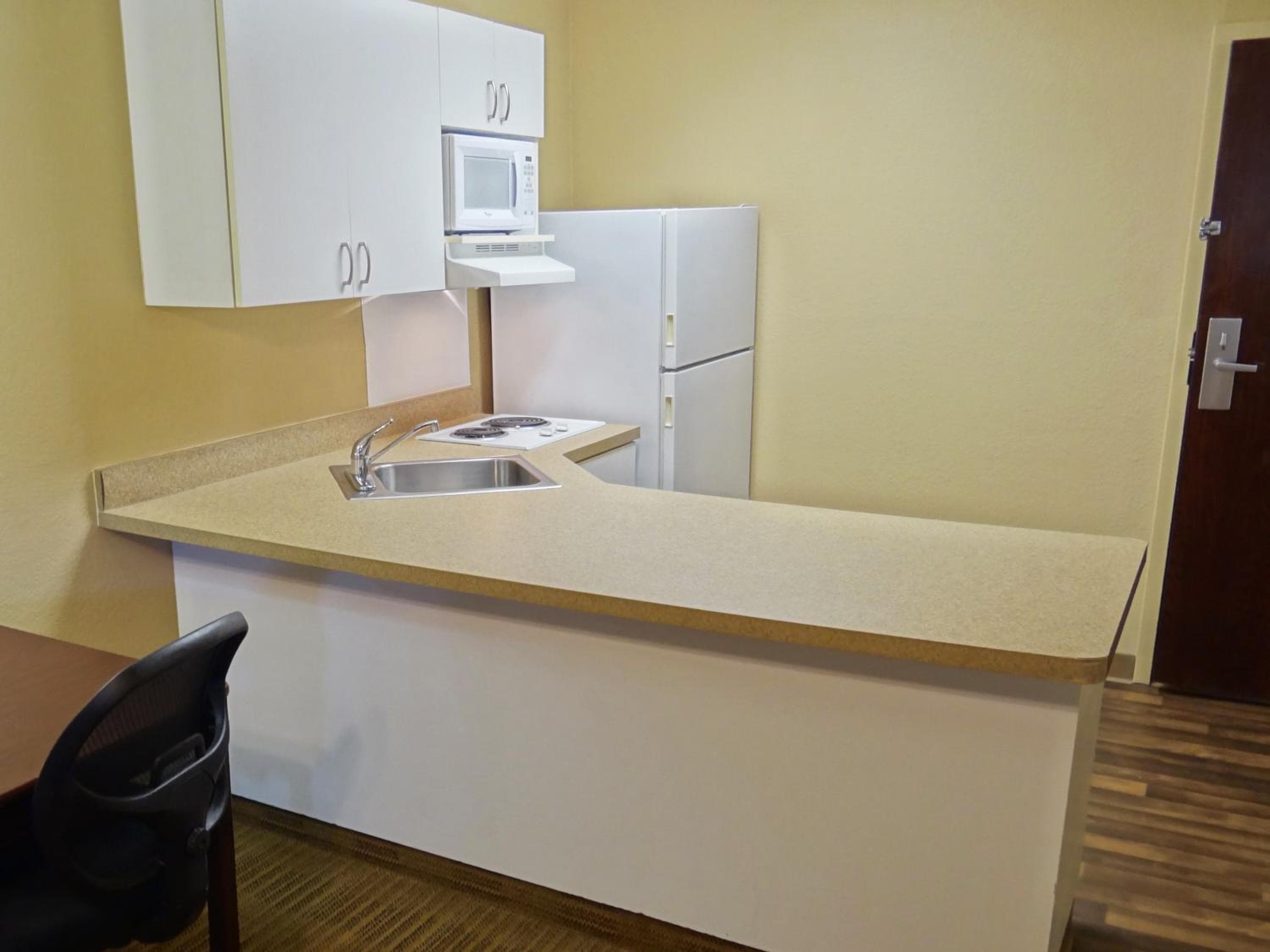 Extended Stay America Select Suites - Orlando - Maitland - 1760 Pembrook Dr