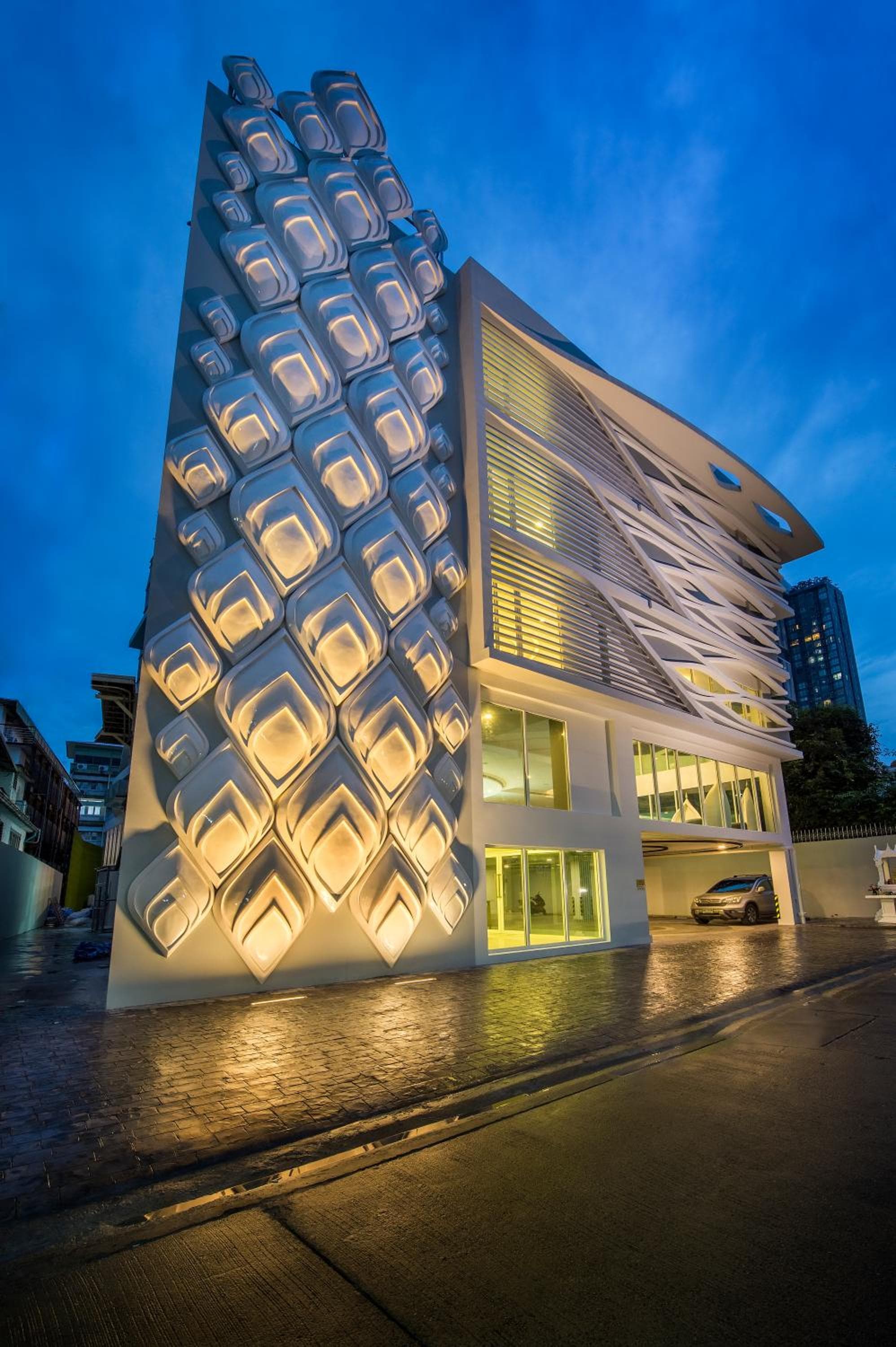 Anajak Bangkok Hotel - SHA Plus