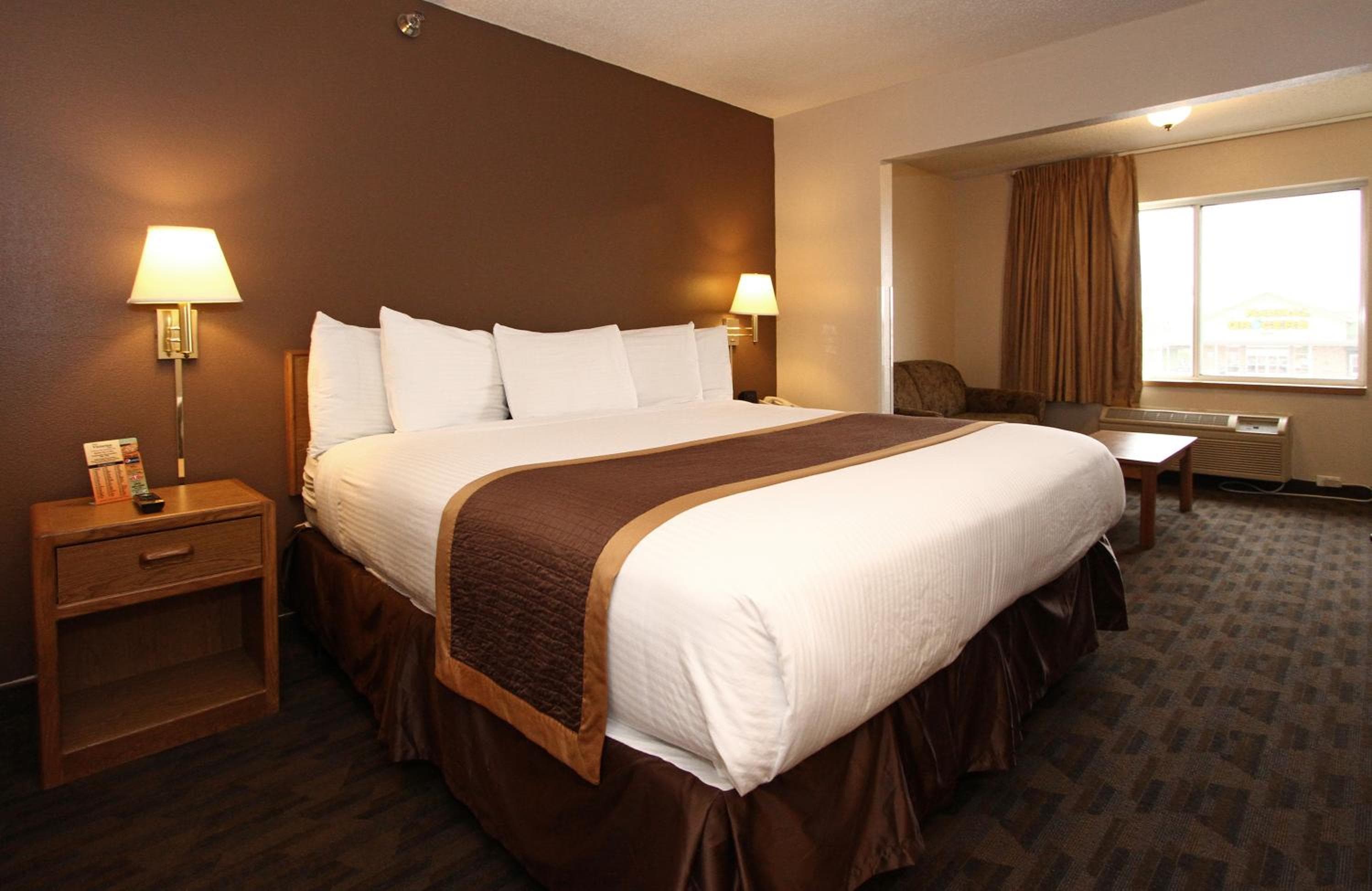 New Victorian Inn & Suites Lincoln