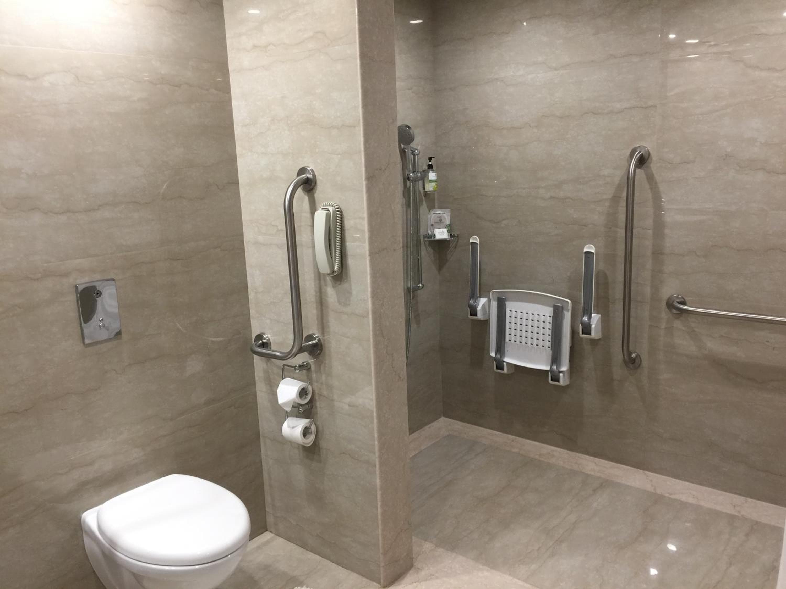 Lemon Tree Hotel, Sector 60, Gurugram