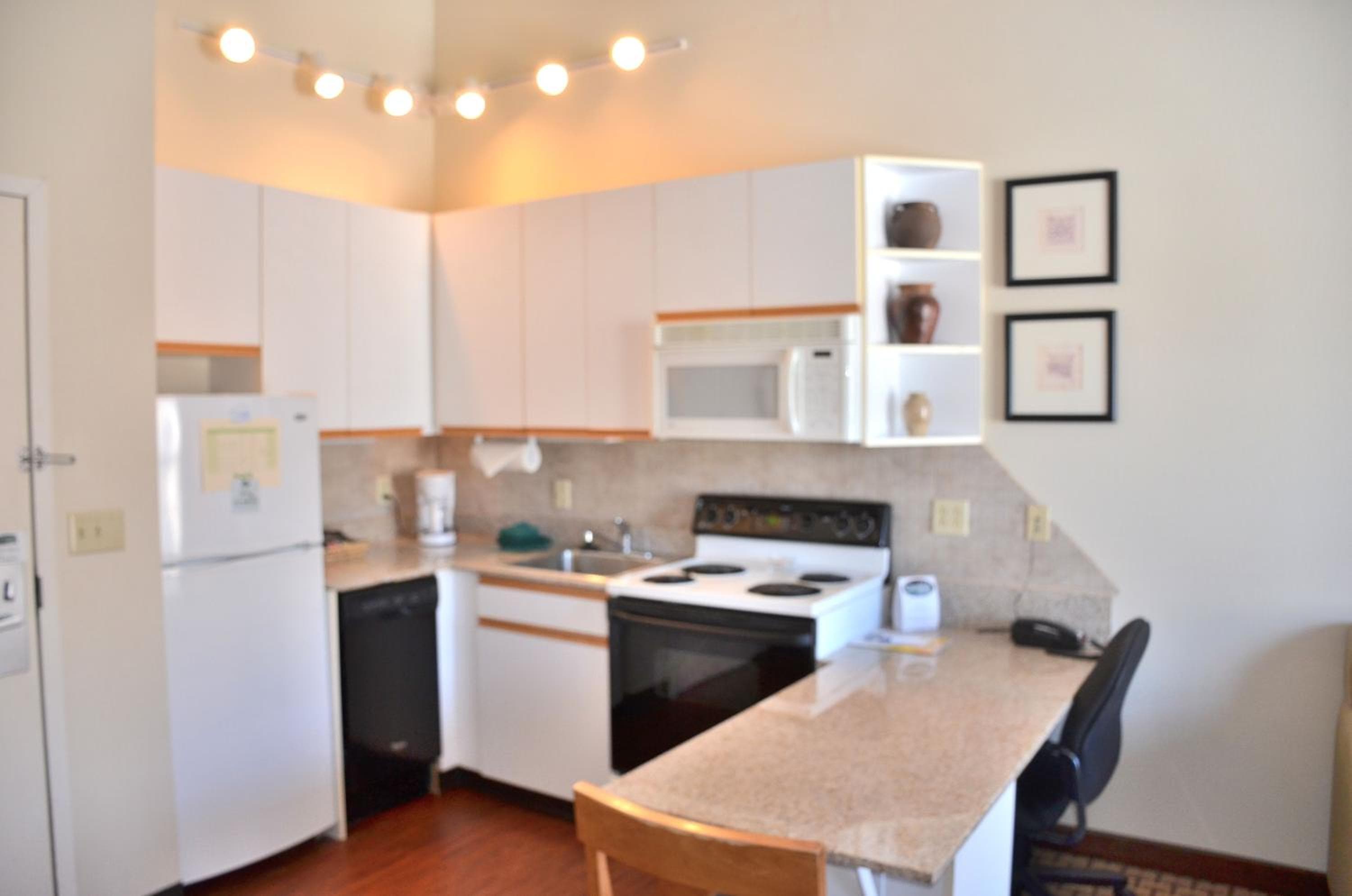Cresthill Suites Syracuse