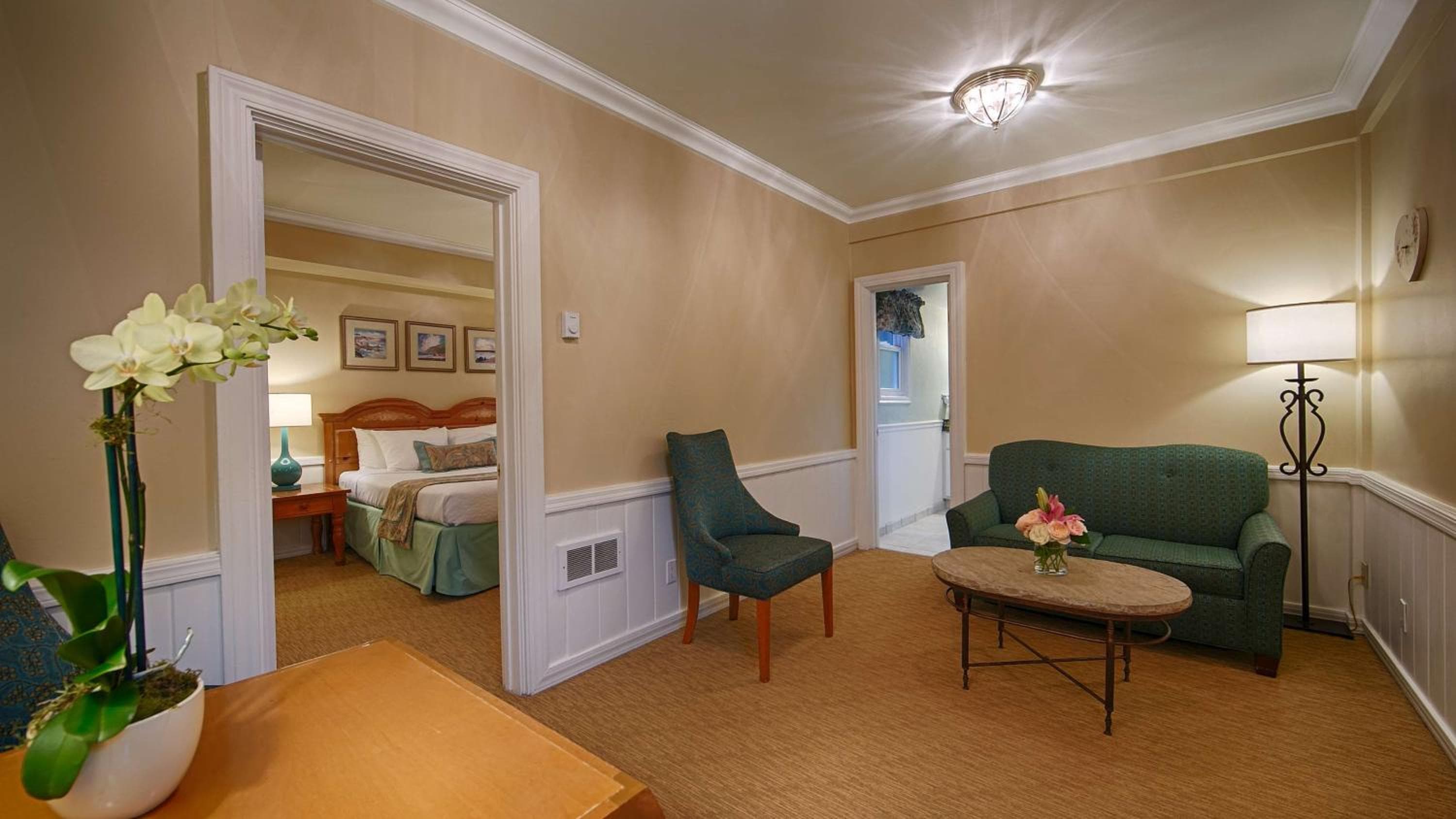hotel room
