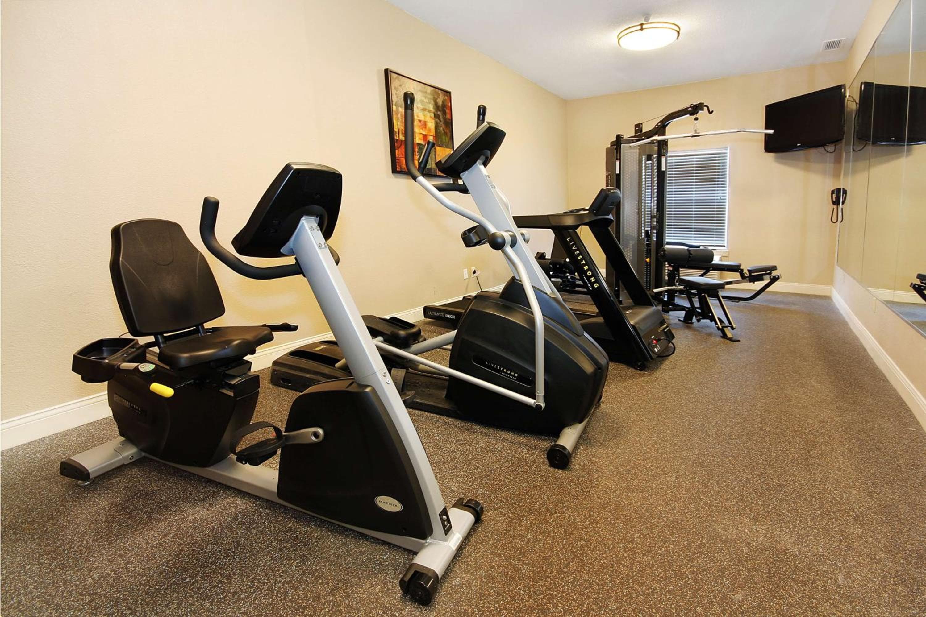 Best Western Plus Seawall Inn & Suites by the Beach