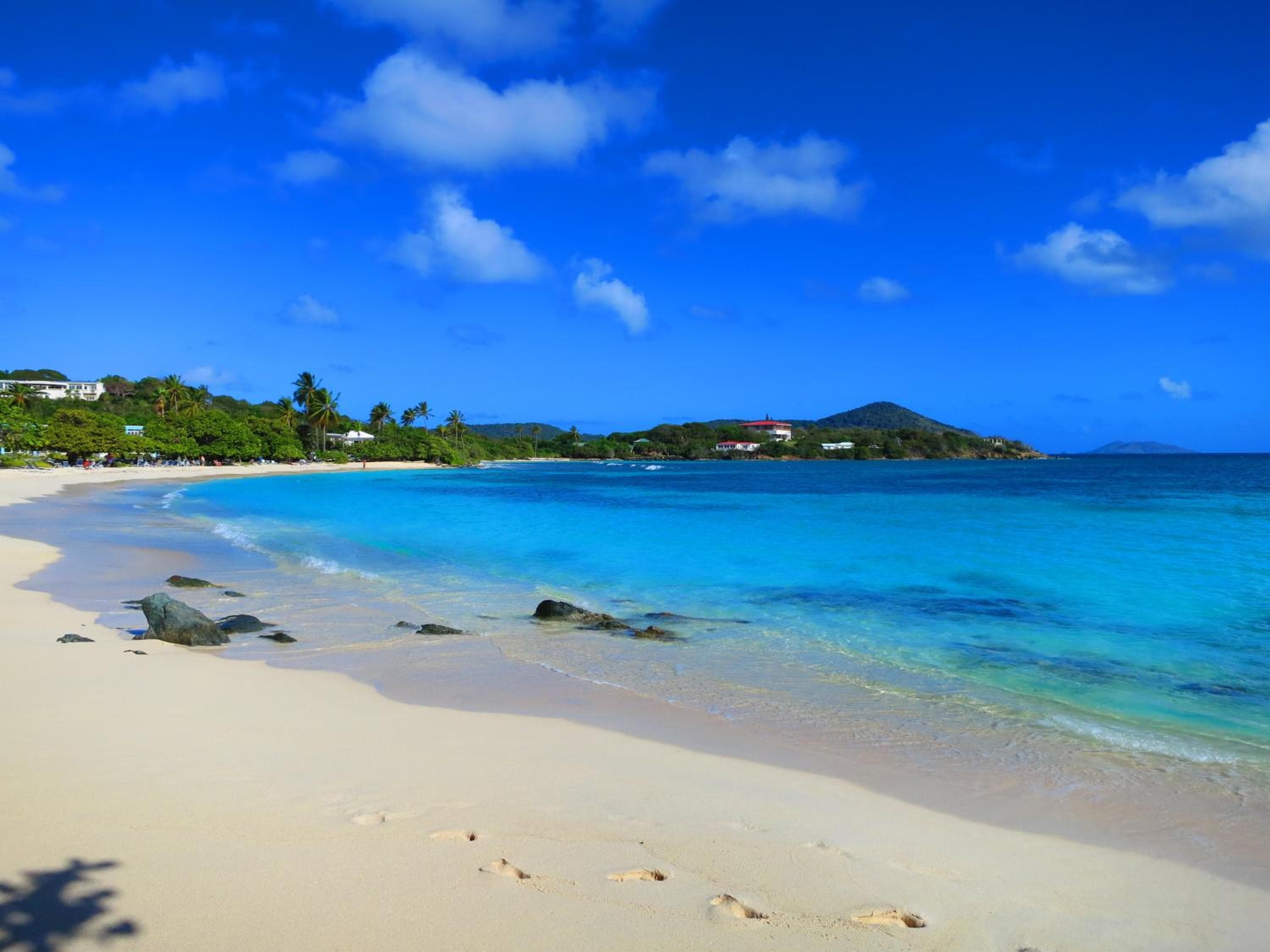 Luxury Beachfront Duplex Villa on Sapphire Beach IV