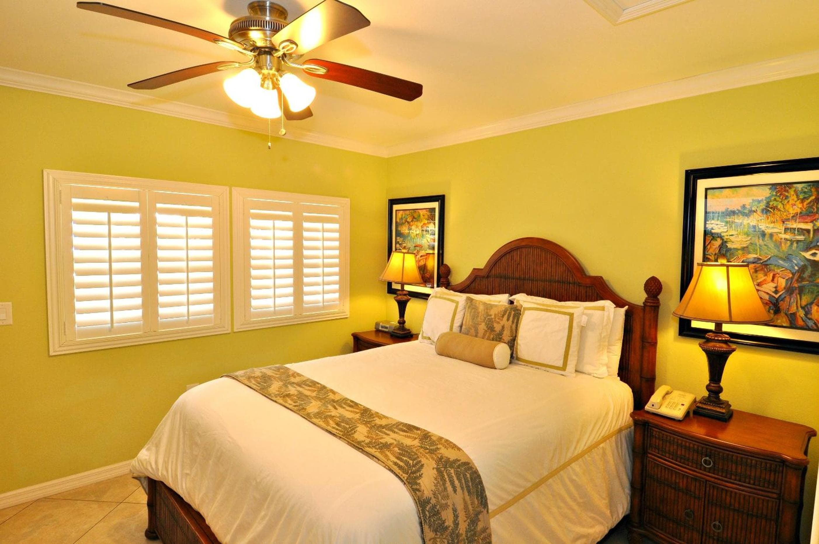 Tropical Beach Resorts - Sarasota