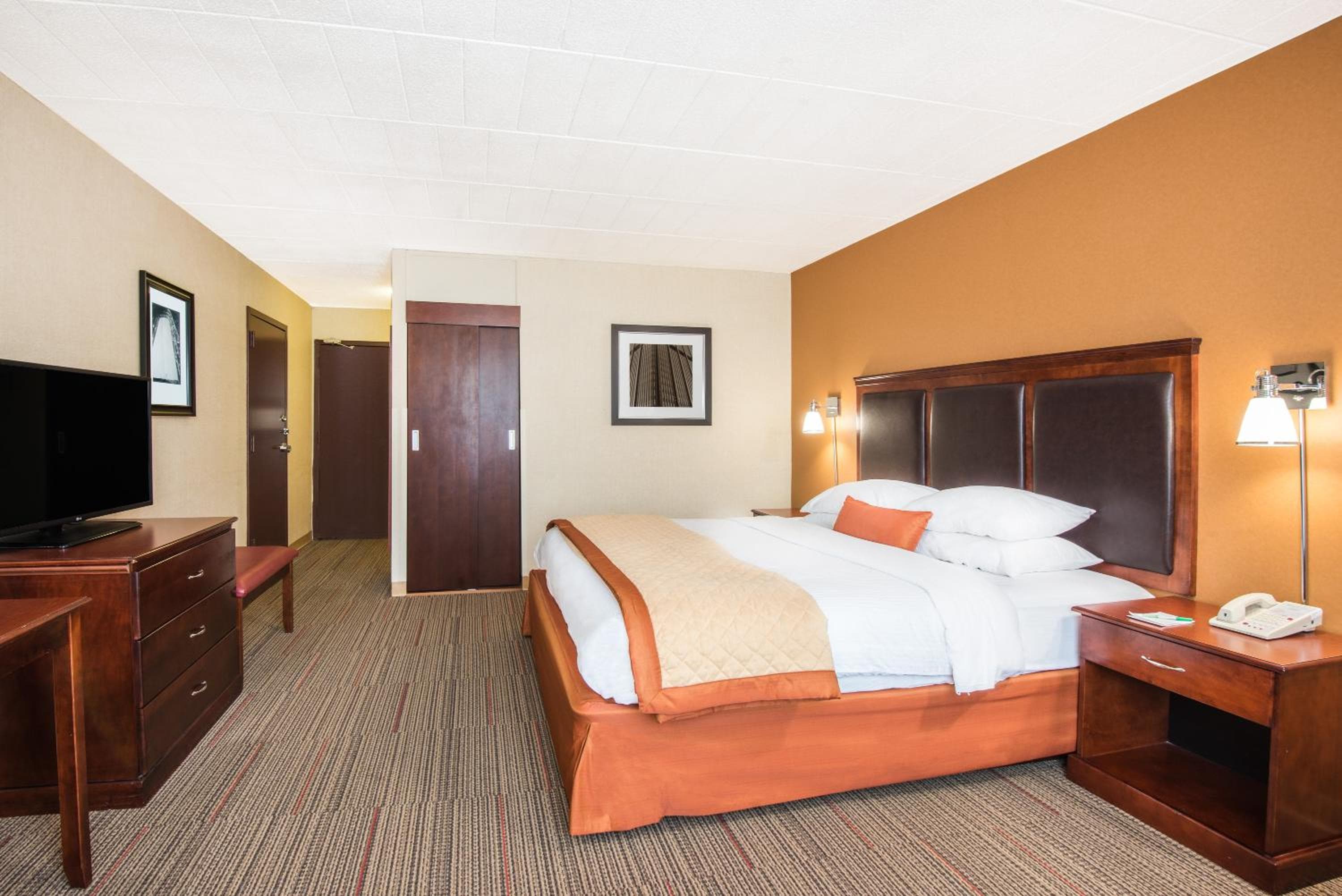Wyndham Garden Inn Pittsburgh Airport