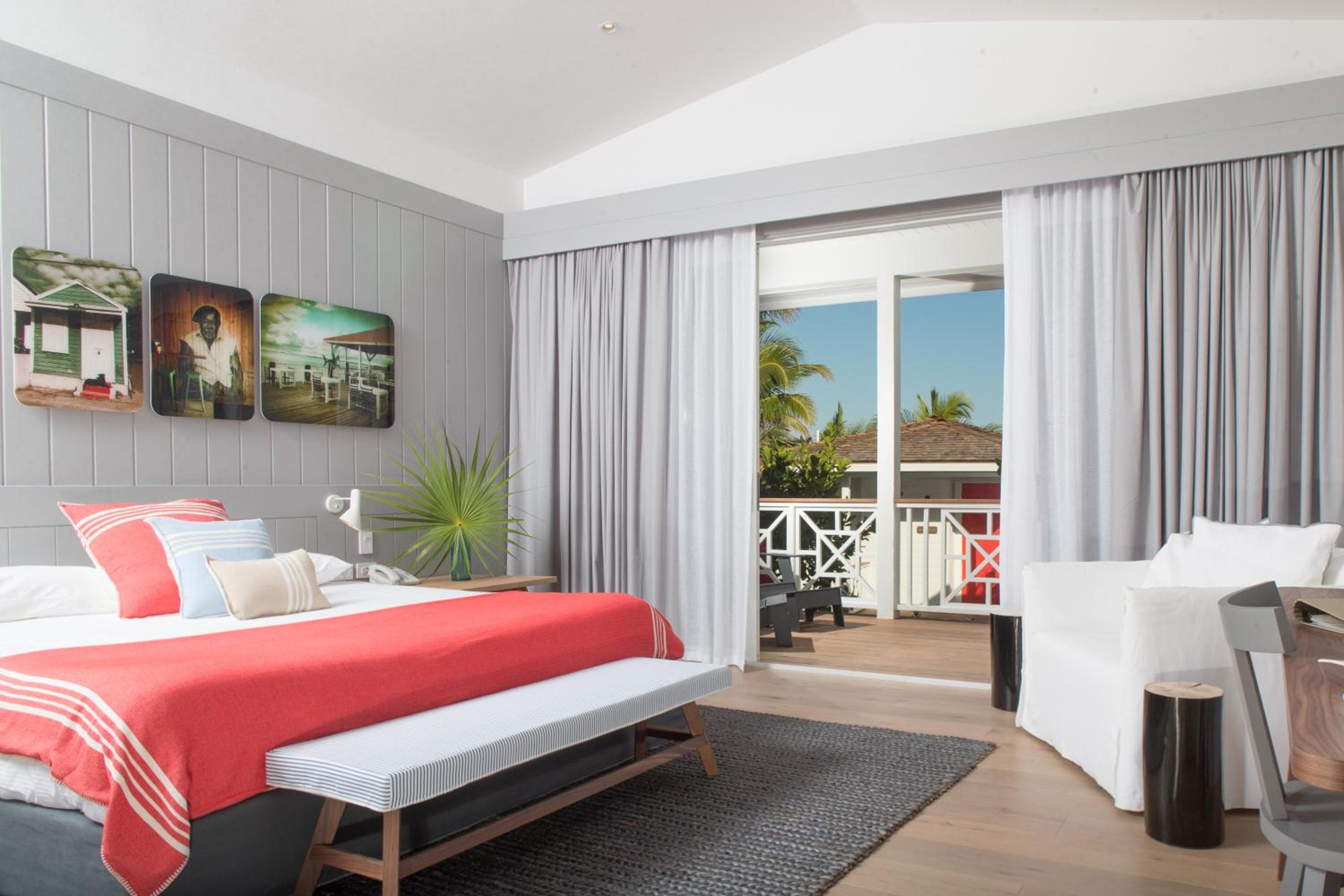 Coral Sands Inn & Cottages