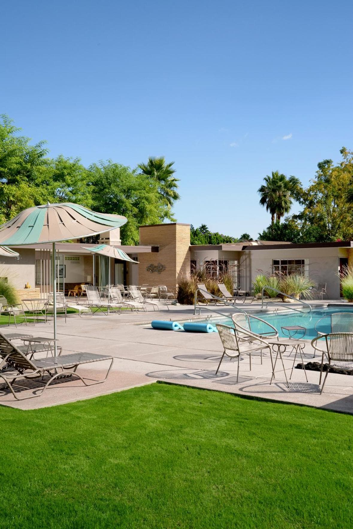 The Hideaway - 21 and Over - A Town & Desert Boutique Hotel