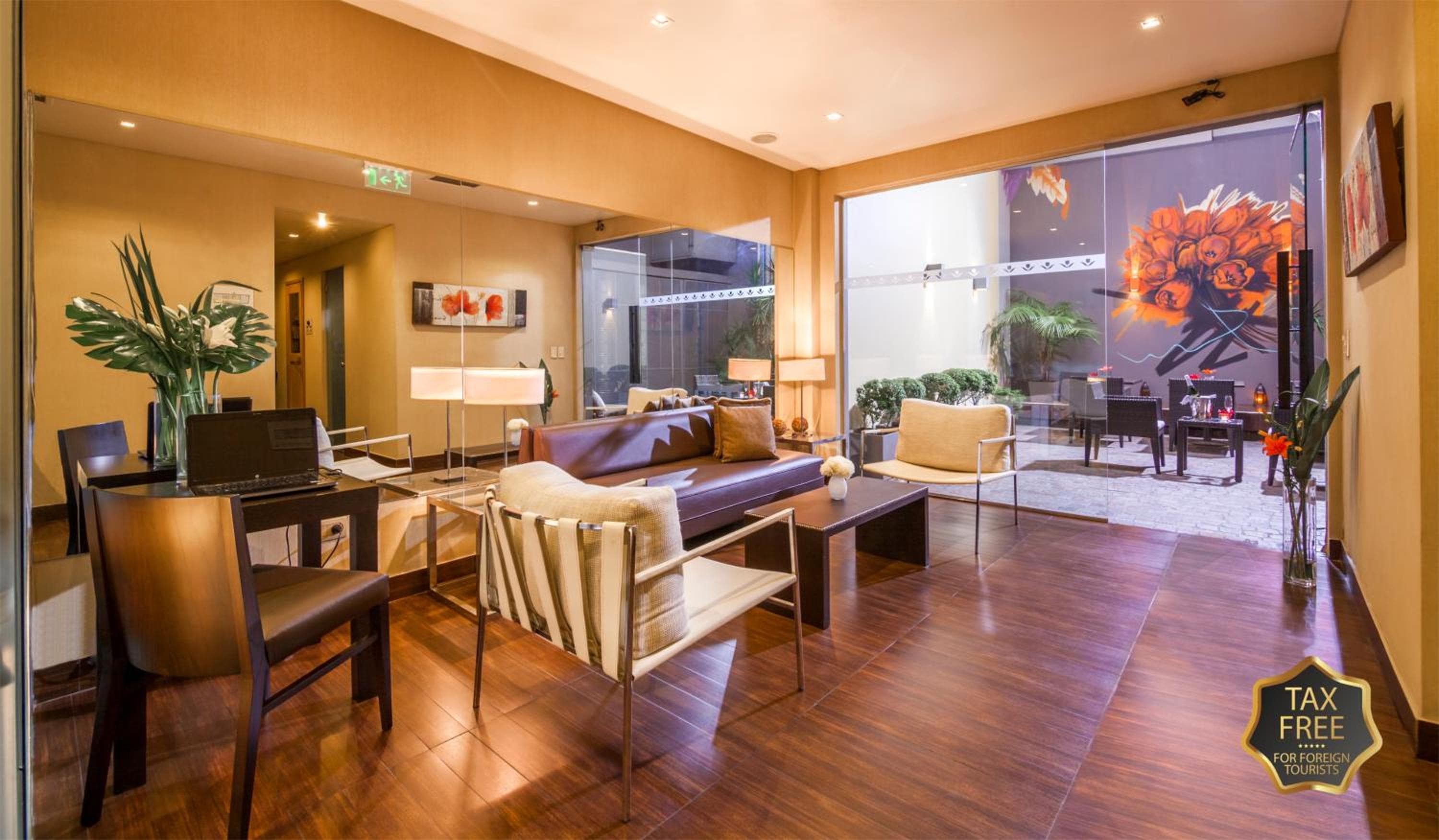 lounge