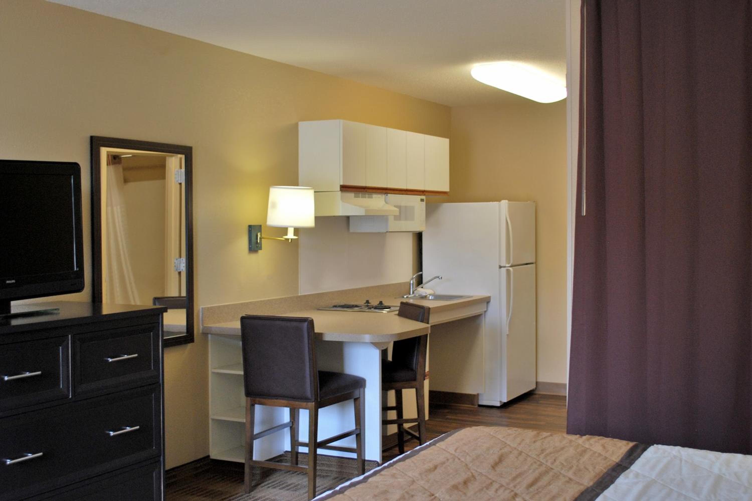 Extended Stay America Suites - San Francisco - San Carlos