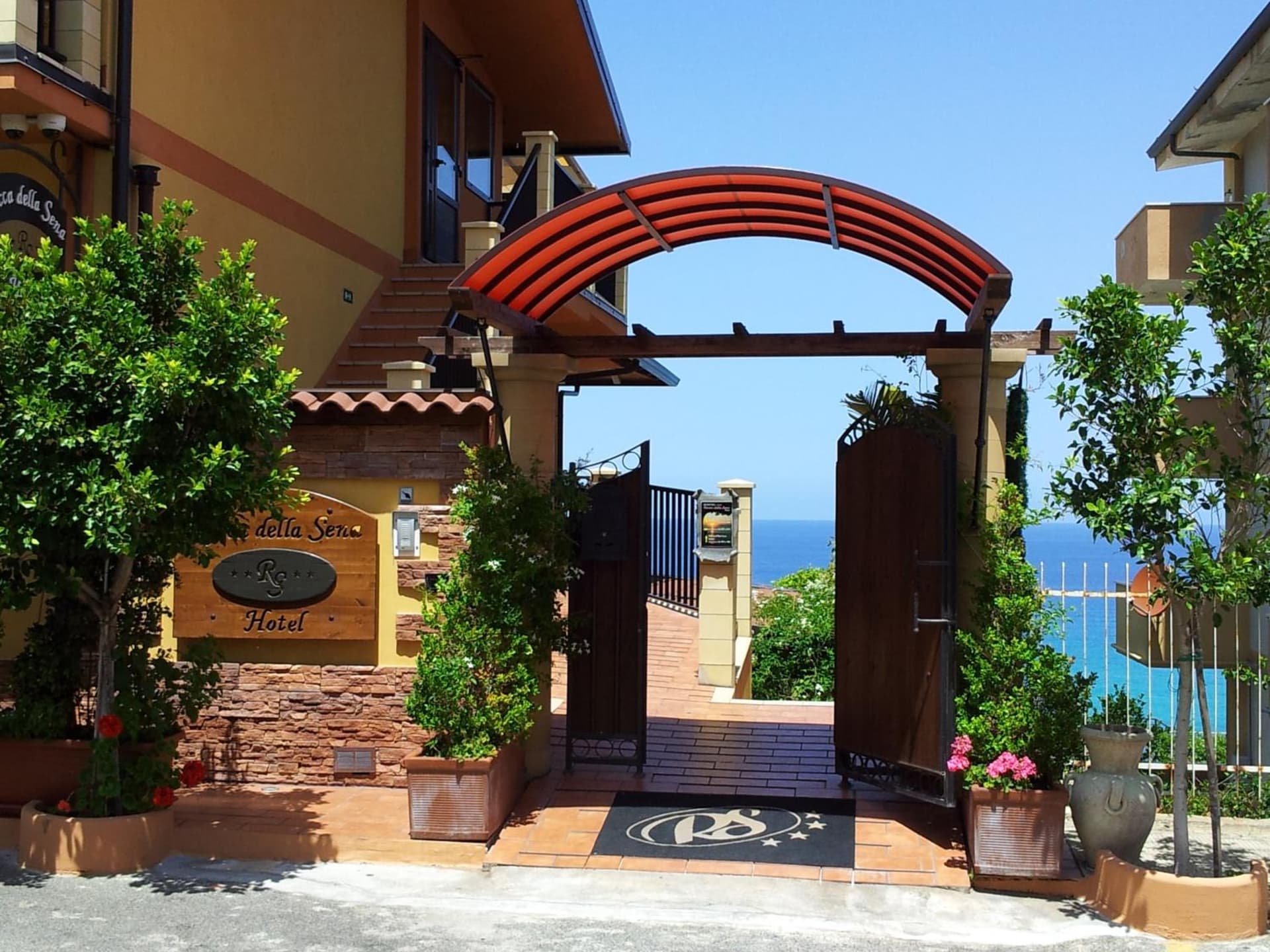Hotel Rocca Della Sena