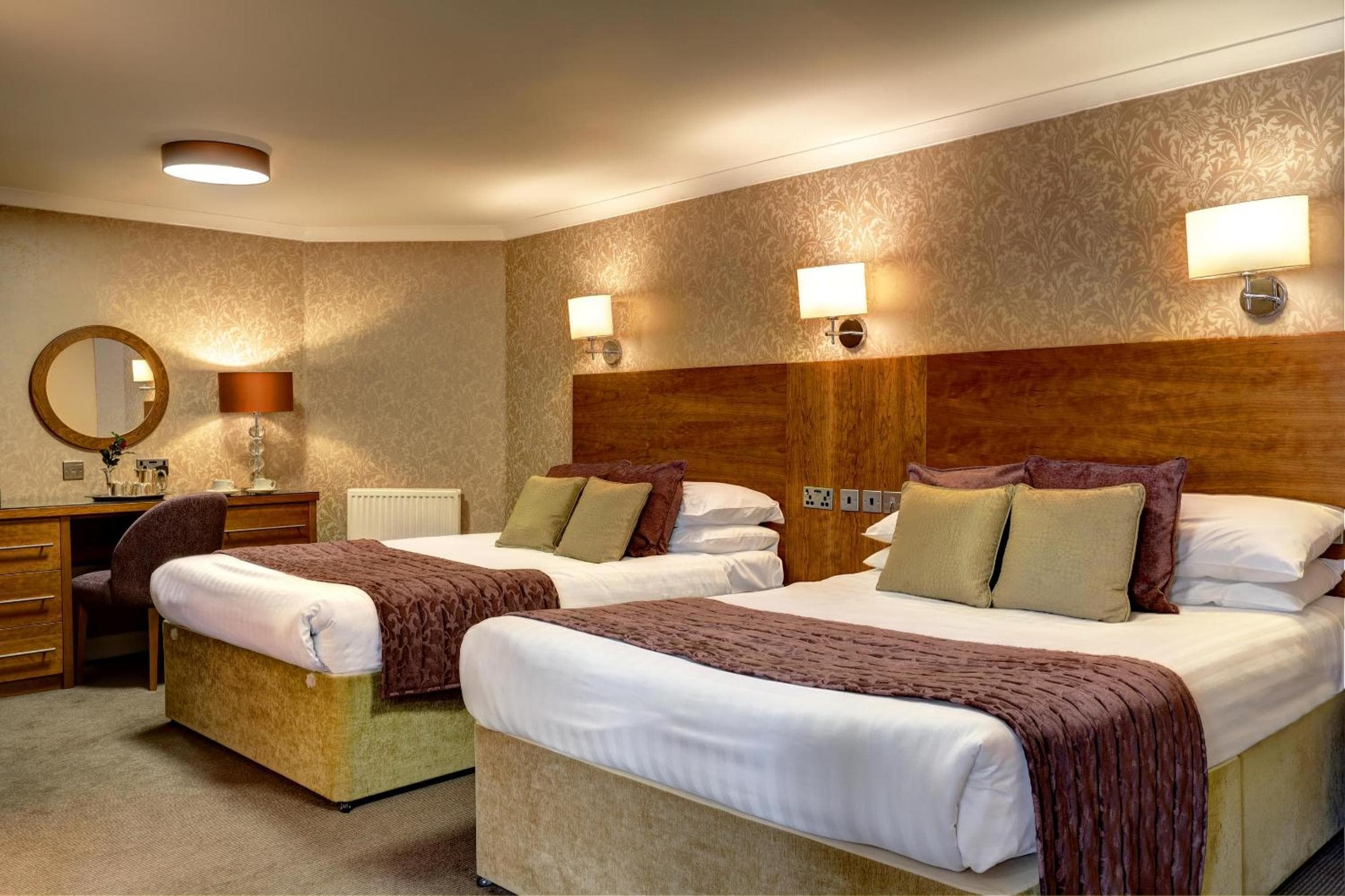 Golden Lion Hotel