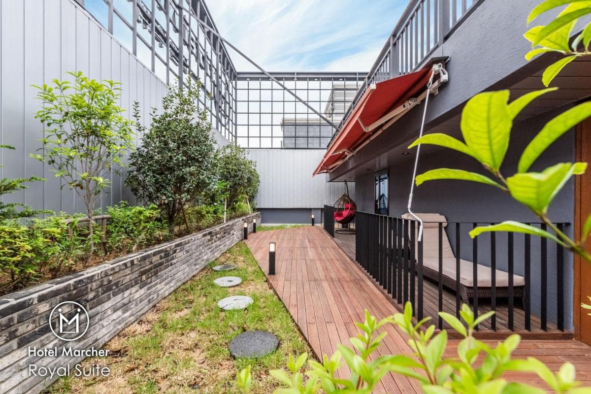 balance & terrace