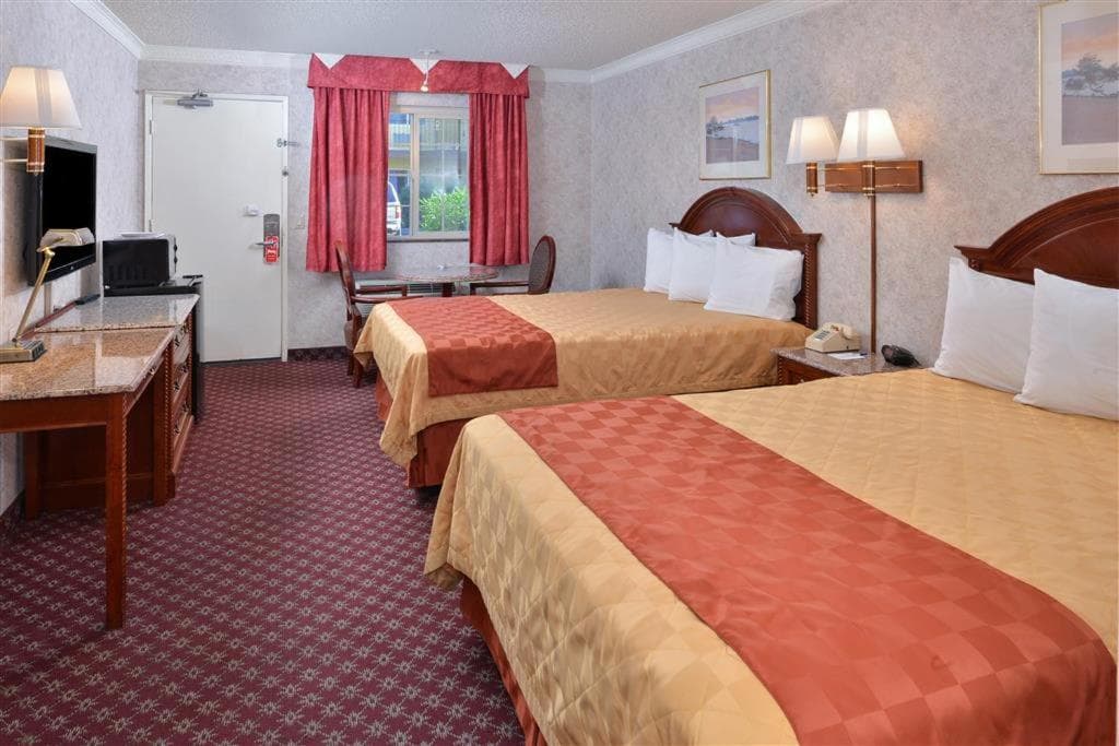 Americas Best Value Inn & Suites - Fontana