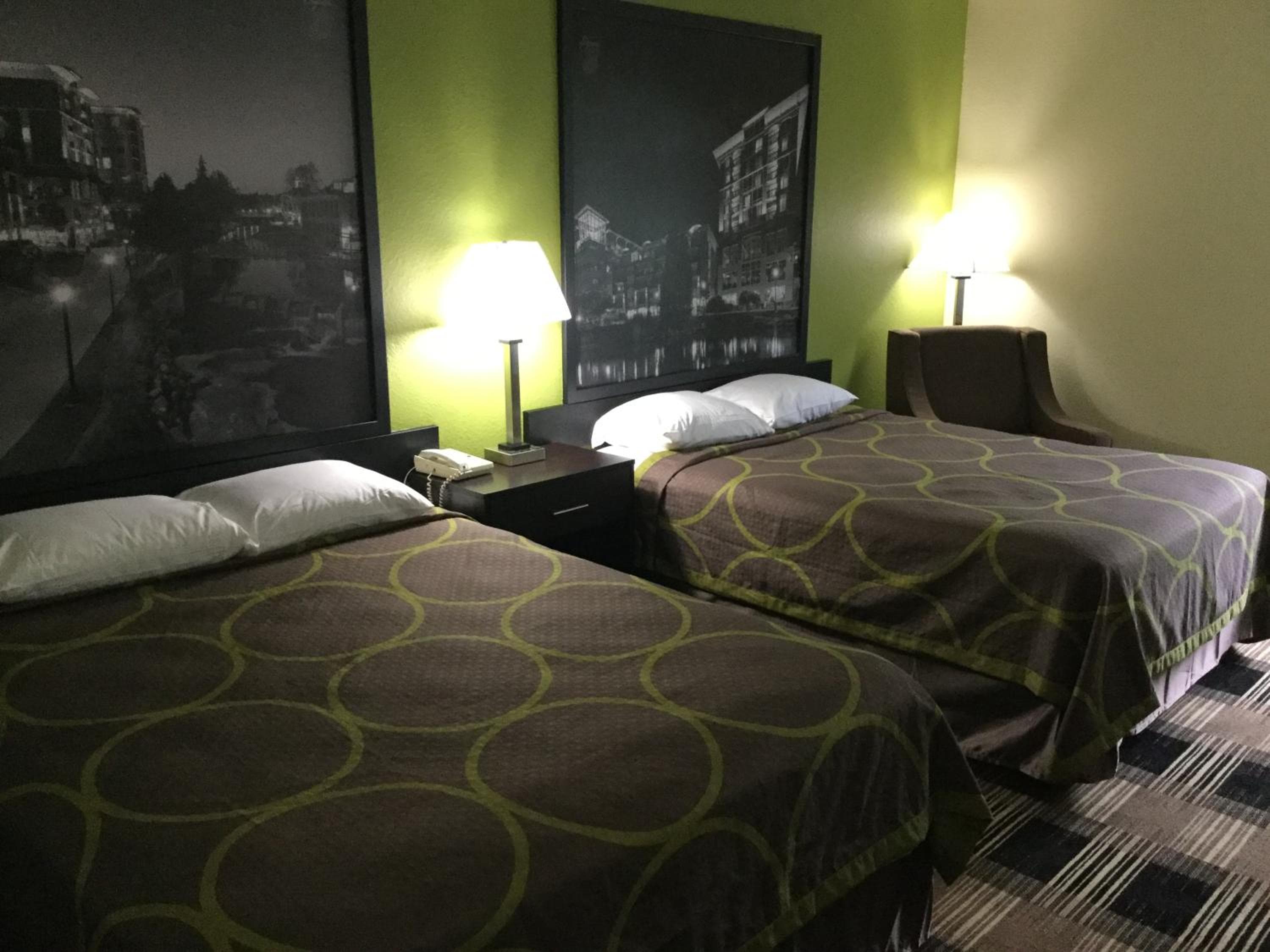 Super 8 by Wyndham Greer/Spartanburg Area