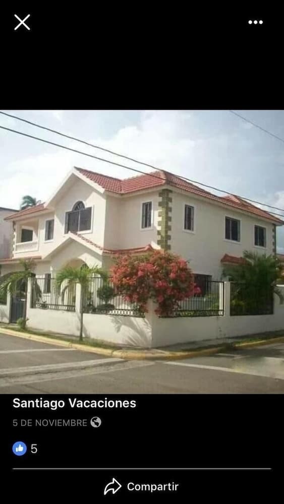 Casa con Piscina y Vigilancia 24H