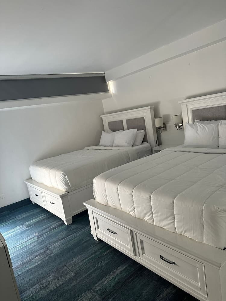 ESJ Beach Hotel
