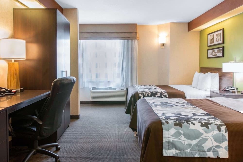 Sleep Inn & Suites Oregon - Toledo