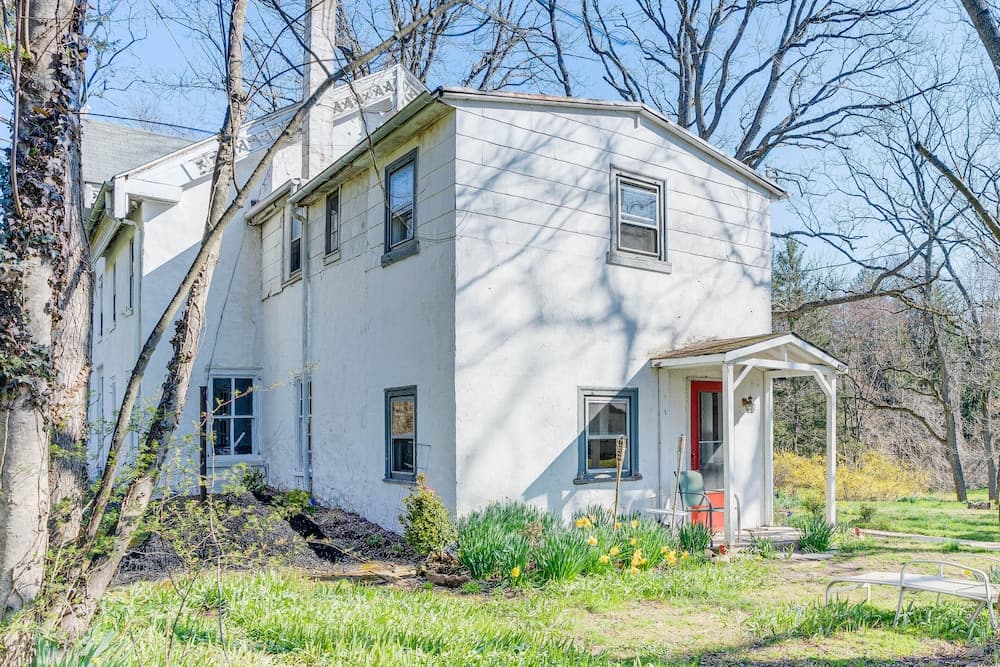 Eagleville Home w/ Porch, Near Valley Forge Casino