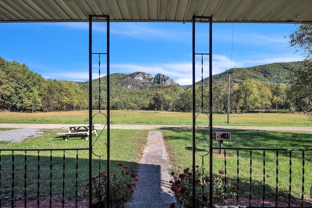 Panoramic Paradise - Best View Of Seneca Rocks 3 Bedroom Cottage