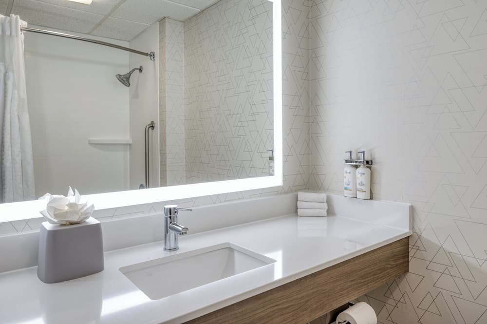 Holiday Inn Express & Suites Gahanna/Columbus Airport by IHG