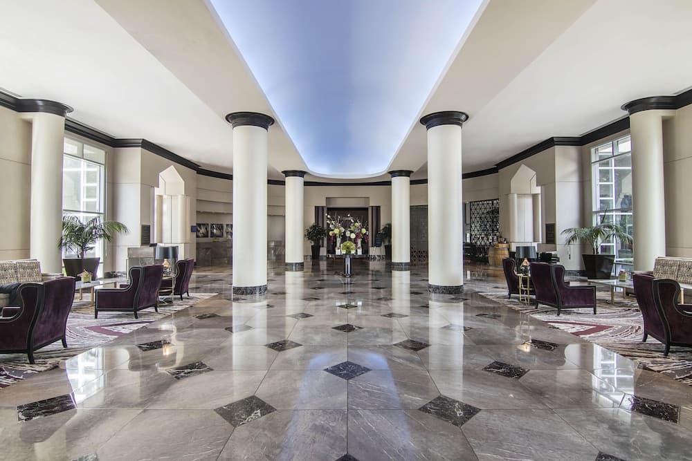 Renaissance Dallas North Hotel