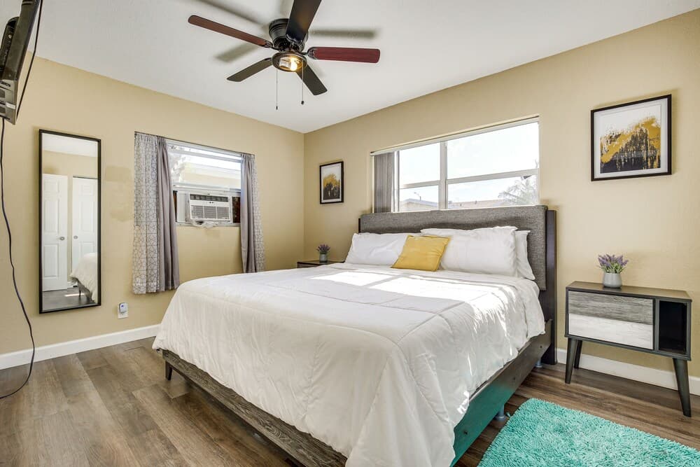 North Lauderdale Vacation Rental: 8 Mi to Beach!