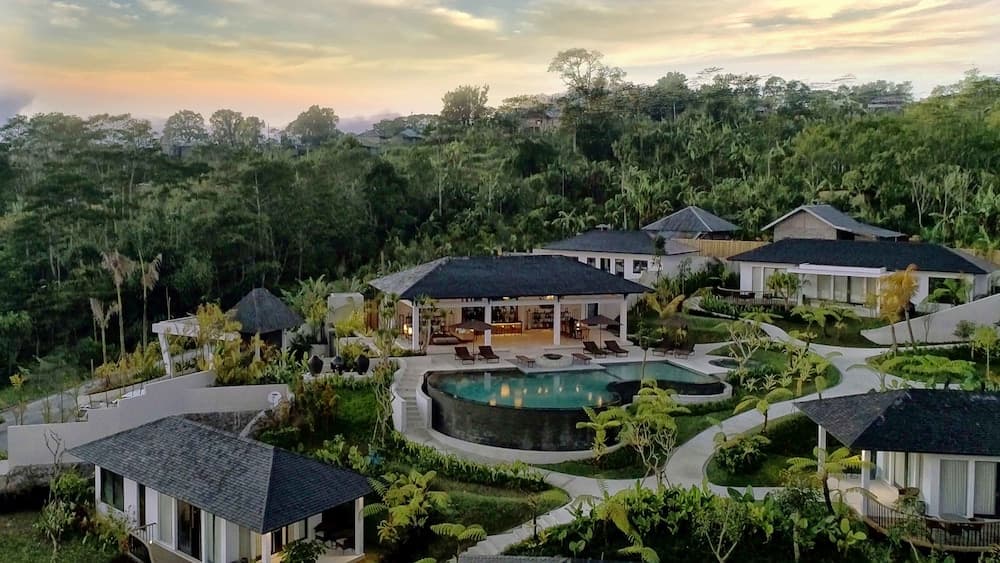 Altavista Villa