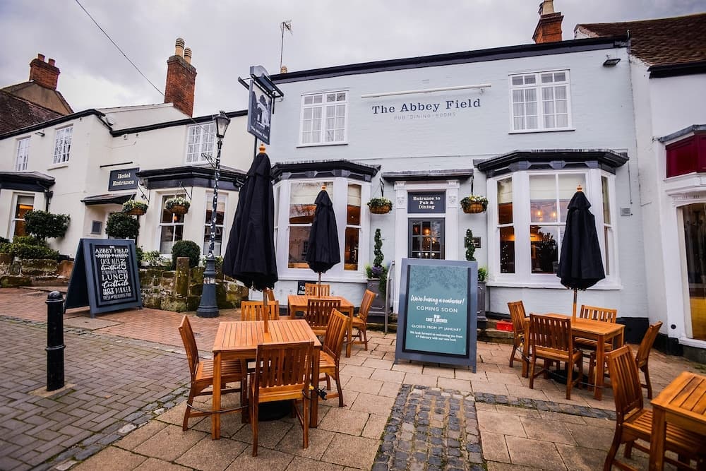 Abbeyfield By Chef and Brewer collection