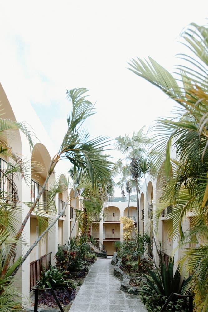 Hotel on the Cay