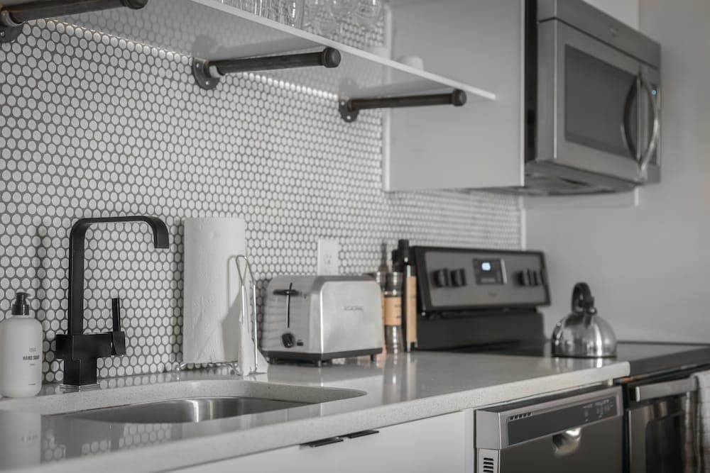 The Sobro Guest House by AvantStay
