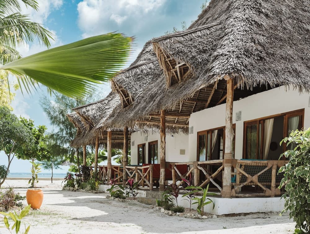 Bahati Sunset Bungalows