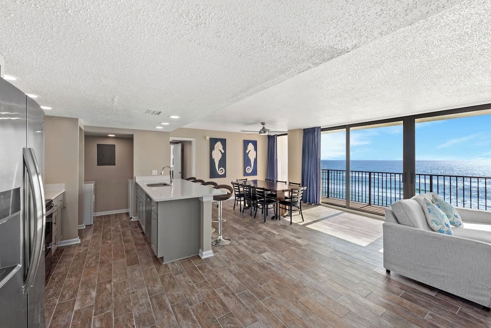 Sandpiper Beacon Beach Resort