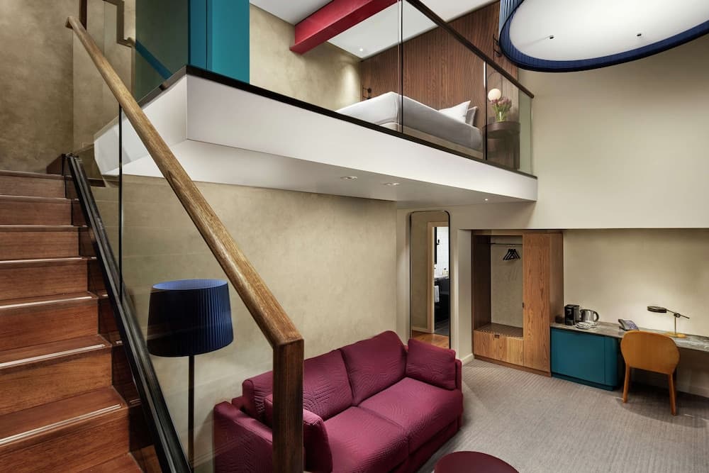 DoubleTree by Hilton Hotel Melbourne - Flinders Street
